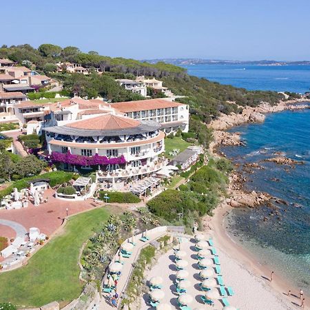 Club Hotel Baja Sardinia Esterno foto