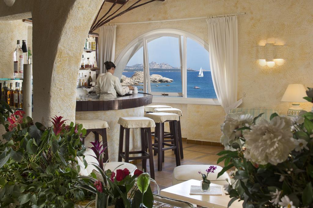 Club Hotel Baja Sardinia Esterno foto
