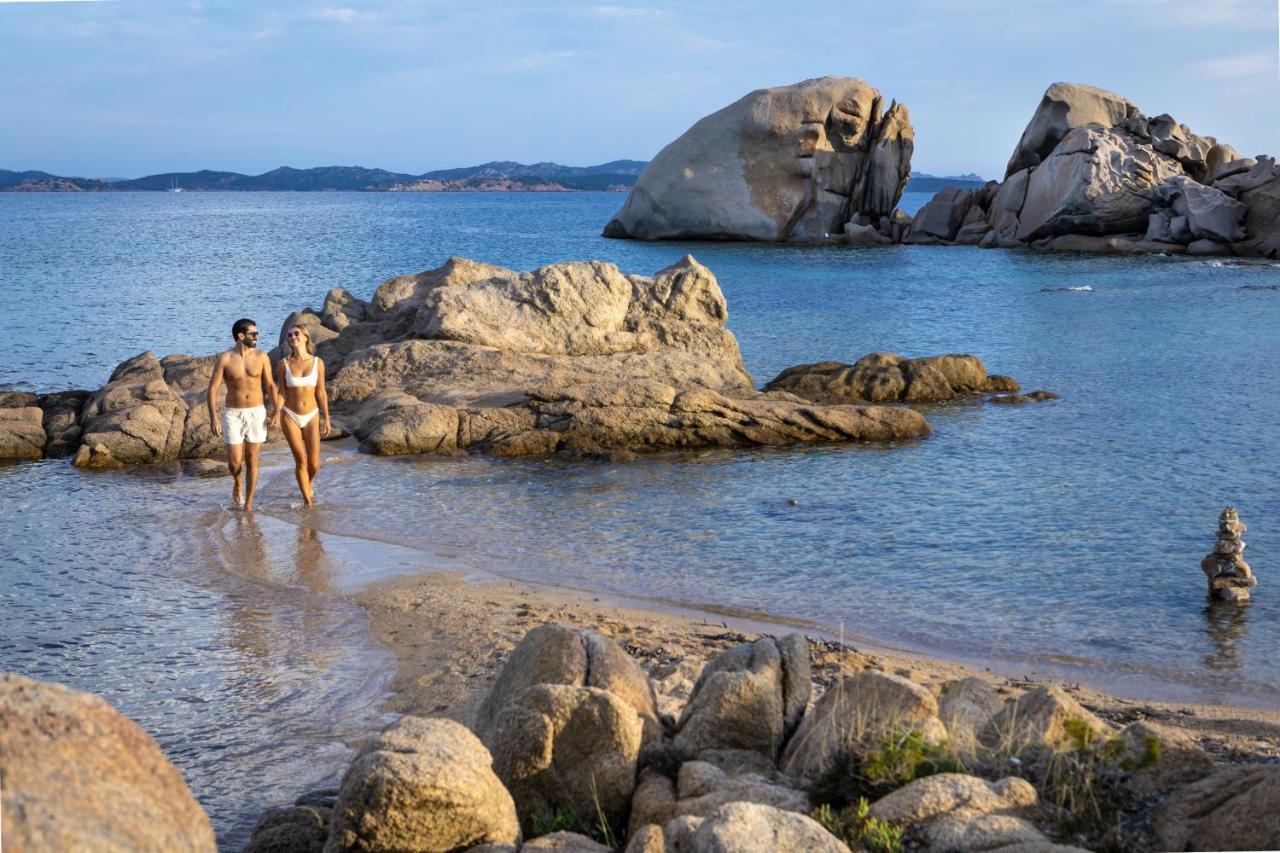 Club Hotel Baja Sardinia Esterno foto