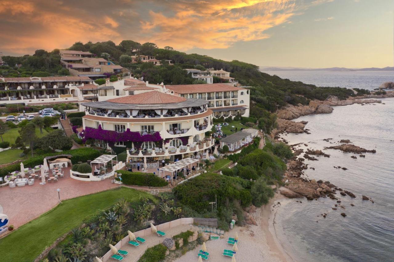 Club Hotel Baja Sardinia Esterno foto
