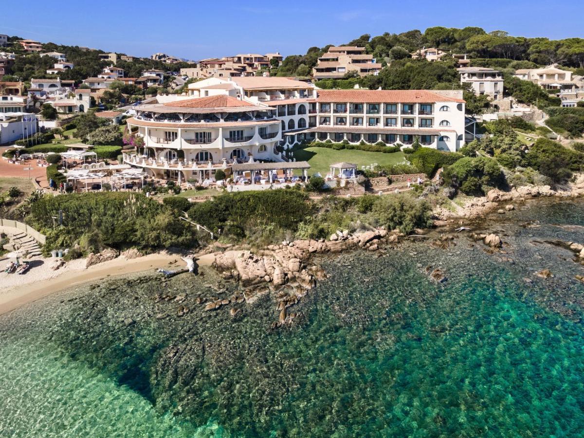 Club Hotel Baja Sardinia Esterno foto
