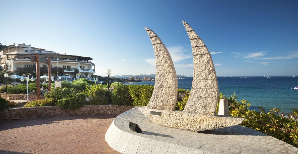 Club Hotel Baja Sardinia Esterno foto